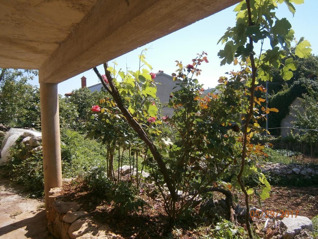 Holiday Home Loznati Cres Exterior foto