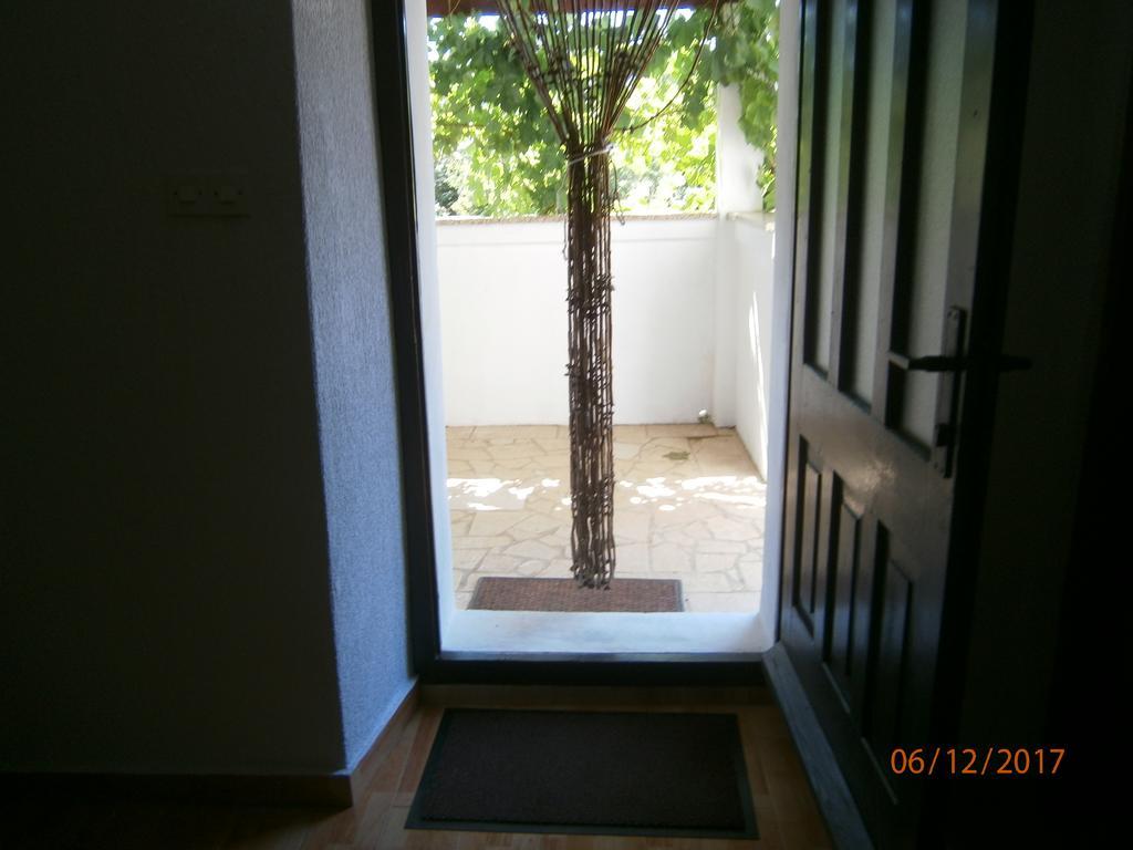 Holiday Home Loznati Cres Exterior foto